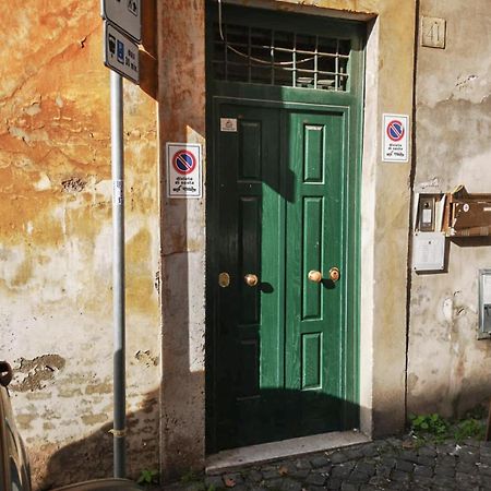 Flatinrome Trastevere Deluxe Rooms - Green Patio Kültér fotó