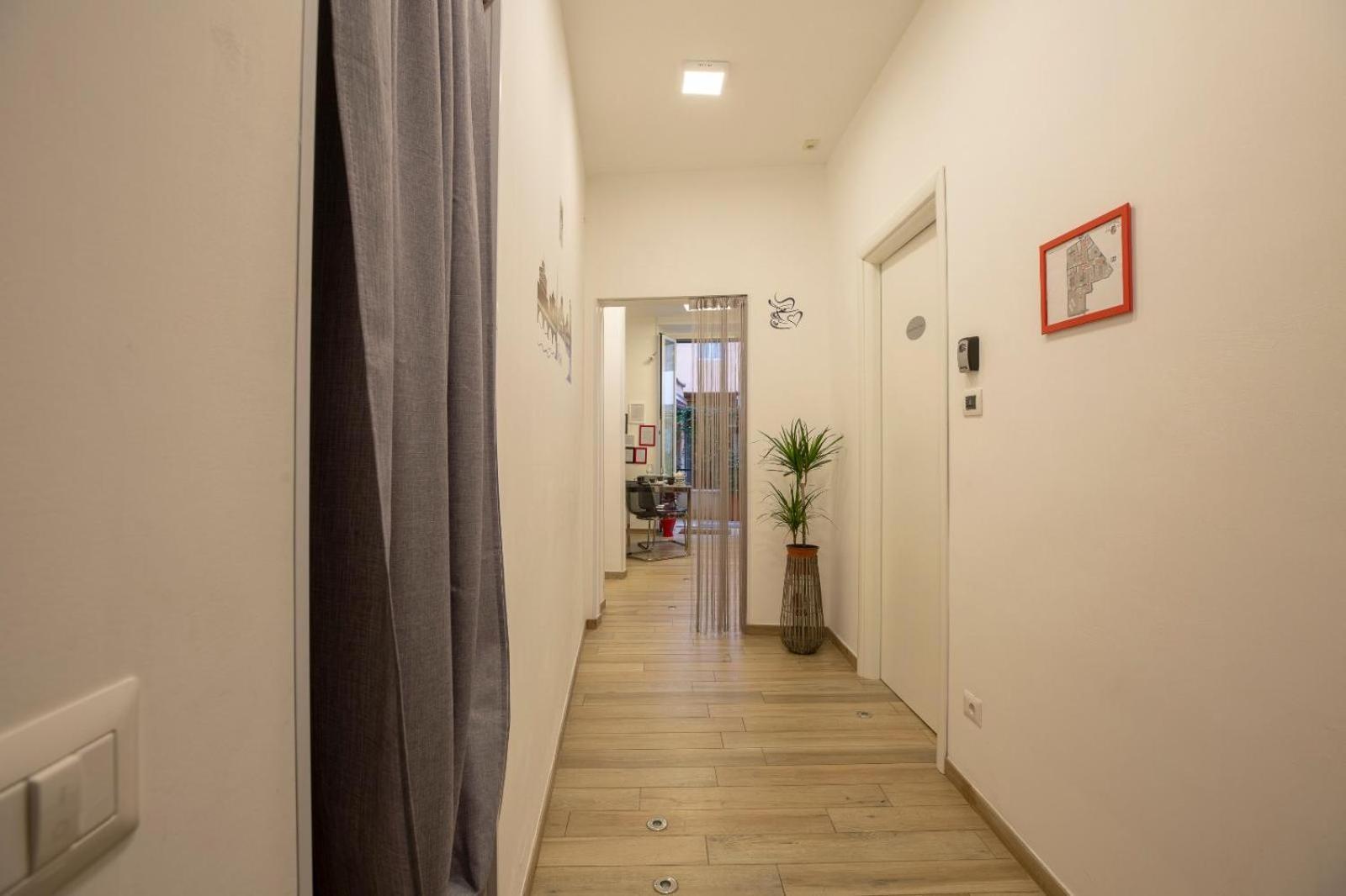Flatinrome Trastevere Deluxe Rooms - Green Patio Kültér fotó