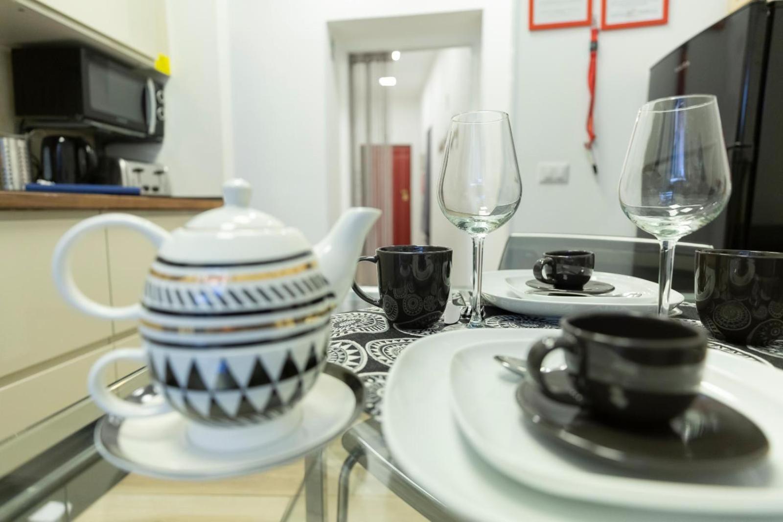 Flatinrome Trastevere Deluxe Rooms - Green Patio Kültér fotó