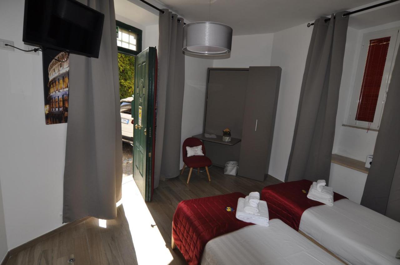 Flatinrome Trastevere Deluxe Rooms - Green Patio Kültér fotó
